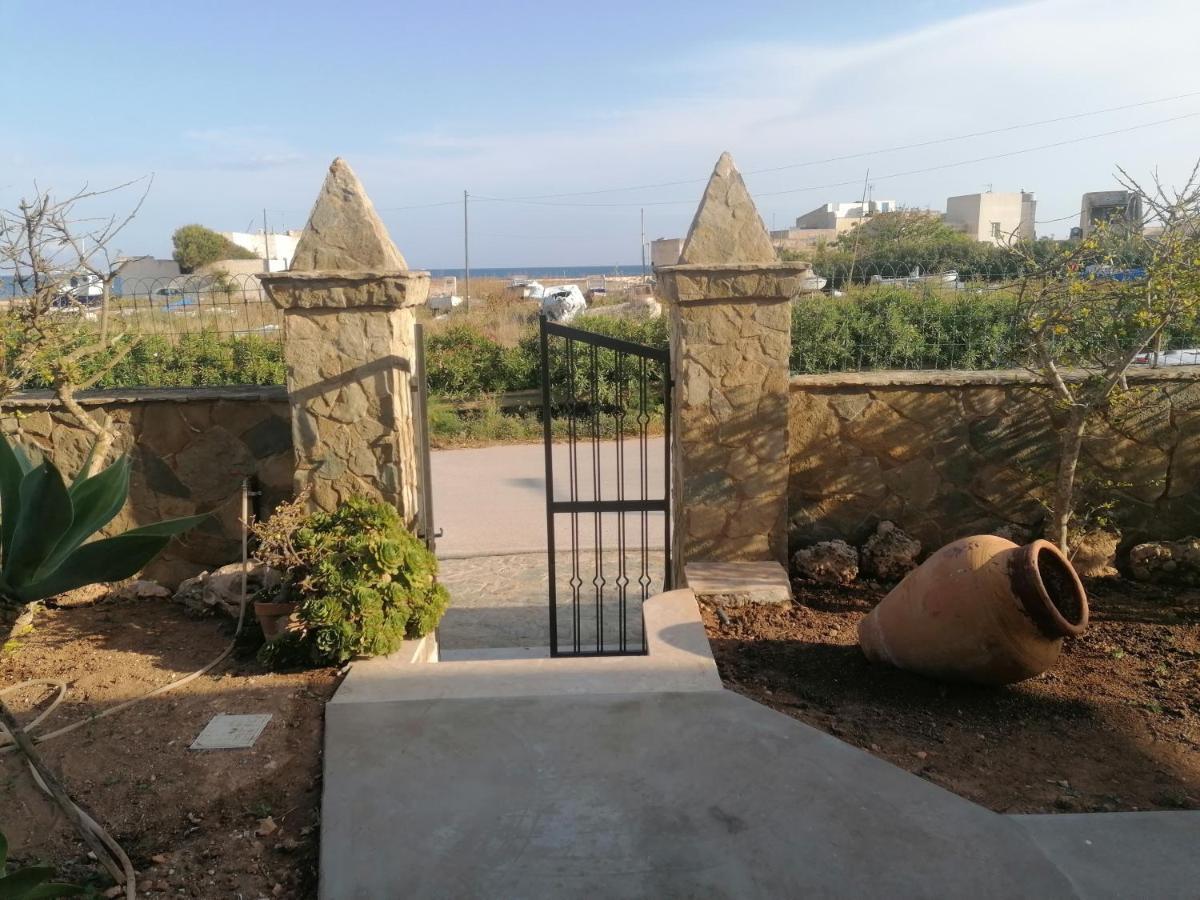 Villetta Scruscio Ri Mare Ilha de Ilha de Favignana Exterior foto